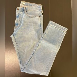 Mens Abercrombie essential denim. 30x30